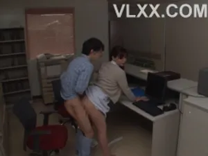 Tống tình chị gái thằng bạn
