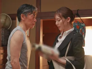 Nữ thần của sự tuyệt vời nhất lại trở lại, mẫu xe quyến rũ hậu 00s quá quyến rũ, đủ loại cám dỗ trêu chọc, đủ loại thủ đoạn, khiến đàn ông không thể cưỡng lại...